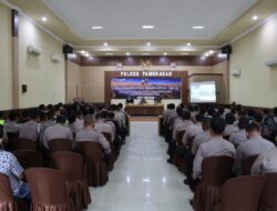 Meminimalisir Pelanggaran Anggota, Tim Bidpropam Polda Jatim Sosialisasi Perpol Nomor 7 Tahun 2022 di Polres Pamekasan