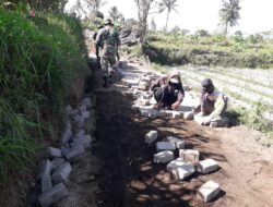 Hari Pertana TMMD Imbangan Ke-114 Kodim 0822 Bondowoso Sigap Benahi Akses Jalan Desa