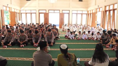 Polres Bondowoso Menggelar Dzikir dan Do’a Bersama Dalam Rangka Memperingati Maulid Nabi Muhammad SAW