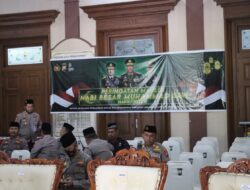 Maulid Nabi di Polres Bondowoso, Kapolres Bersama Stakeholder Dengarkan Ceramah Gus Muwaffiq