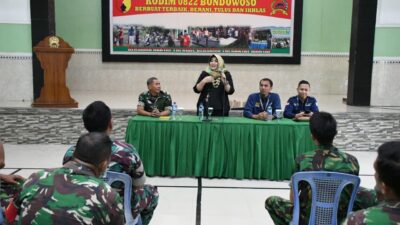 Personel Kodim 0822 Bondowoso Terima Sosialiasi Dari Bank Mandiri