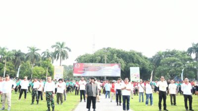 Prajurit dan Persit Kodim Bondowoso Ikuti Gerak Jalan Jaka Sopan 2022