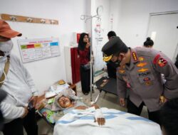 Kapolri Tinjau Lokasi Gempa Bumi Cianjur, Pastikan Warga Dapat Bantuan Maksimal