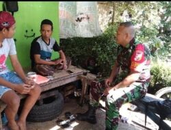 Babinsa Tlogosari Melaksanakan Komsos dengan Komponen Masyarakat