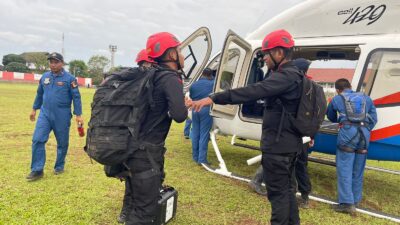 Polri Sisir Lokasi Desa Diduga Terisolir Pakai Helikopter dan Drone