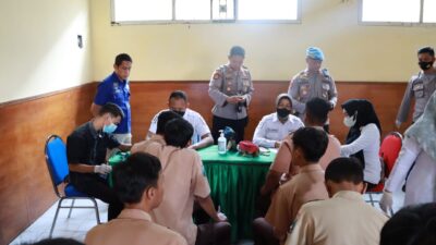 Polresta Mojokerto, Gebyar Vaksinasi Booster dengan Sasaran Pelajar SMK PGRI