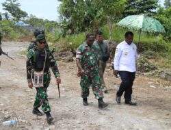 Satgas Yonif Raider 514/SY Kostrad Melaksanakan Pengecekan Sumber Air Menggunakan Alat Geolistrik, Dinduga