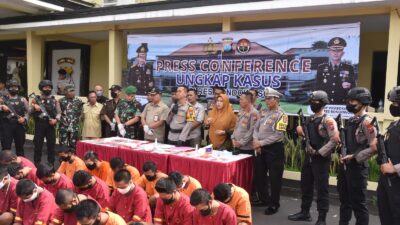 Satresnarkoba Amankan Belasan Pelaku Narkoba dan Okerbaya