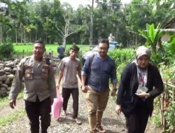 Polsek Curahdami Gandeng KSP Multi Daya Sentosa Bagikan Puluhan Sembako