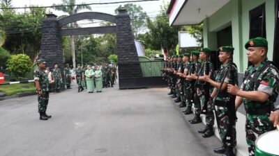 Pangdam V/Brawijaya Kunjungi Kodim 0822 Bondowoso
