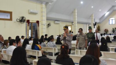 Polres Bondowoso Mengamankan Ibadah Umat Nasrani Dalam Peringatan Hari Kanaikan Isa Almasih