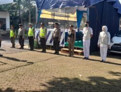 Babinsa koramil 0822/02 Curahdami Bondowoso Lakukan Pengamanan Pos Terpadu Lebaran