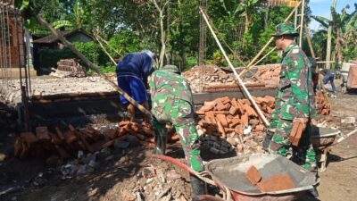 Pra TMMD, Kodim 0822 Bondowoso Rehab Mushola di Desa Kerang
