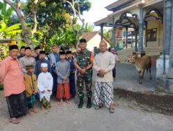 Babinsa Jajaran Kodum 0822 Bondowoso Laksanakan Pengamanan Sholat Idul Adha 1444 H