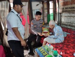 “Bhasmala” Program Bhabinkamtibmas Polres Situbondo Sambang dan Bantu Manula