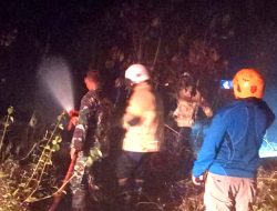 Koramil 0822 /02 Curahdami Sigap Membantu Pemadaman Karhutla Di Wilayah Binaan