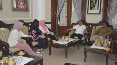 Pj Bupati Bondowoso Terima Kunjungan Komisi A DPRD Lumajang, Perkuat Silaturahmi dan Sinergitas