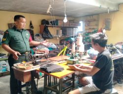 Komsos Babinsa Koramil 0822/01 Bondowoso Bersama Penjahit