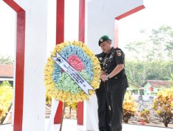 Peringati HUT Korem 083/Bdj Ke-60, Kodim 0822 Bondowoso Ziarah di TMP