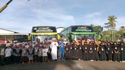 Cv. Trisno Adi Ajak Ratusan Anak Yatim Piatu dan Karyawan Rekreasi ke Banyuwangi Park