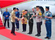 Pengawalan Kunjungan Kerja Presiden RI Joko Widodo di Unesa oleh Pangdam V Brawijaya