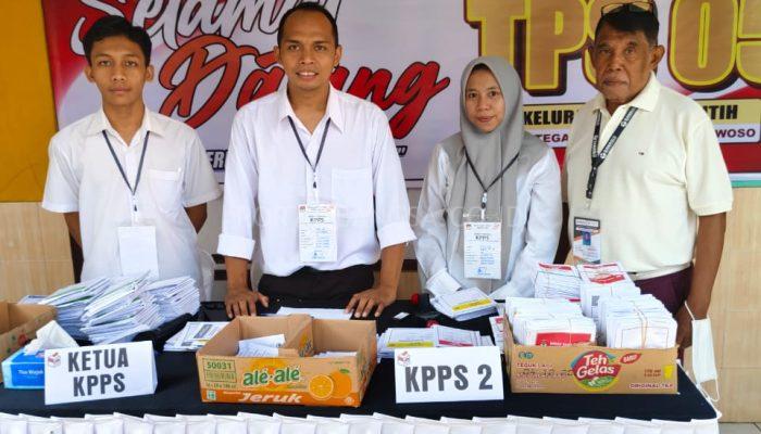 Wujudkan Kamtibmas Pemilu 2024, Ketua DPD Jatim Tinjau TPS