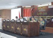 Dandim 0422/Lampung Barat Menghadiri Ceremony Rapat Pleno Terbuka Tingkat Kabupaten Pesisir Barat.