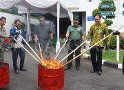 Kasdim 0822 Hadiri Pemusnahan Barang Bukti Kejari Bondowoso