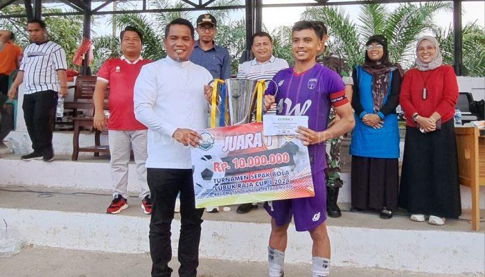 Bupati Pelalawan Tutup Turnamen Sepak Bola Lubuk Raja Cup 1, Ini Pesannya