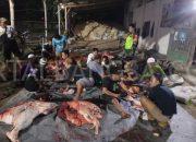 Tradisi Lebaran Idul Fitri, Babinsa Koramil Pujer Monitoring Pembagian Daging Bagi Warga Mengok