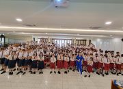 Seminar Public Speaking di SD Santo Lukas 1 & SMP Maria Della Strada bersama Priska Sahanaya , PRONAS dan SINOTIF