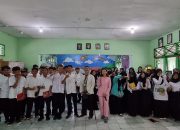 Priska Sahanaya Melatih Strategi Public Speaking Autentik di SMA Muhammadiyah 24