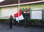 Dandim 0822 Bondowoso Pimpin Upacara Bendera dan Pelepasan Anggota Purna Tugas