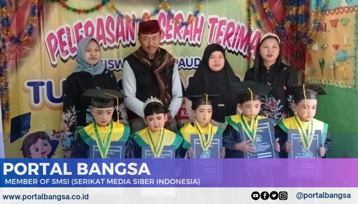 Pelepasan dan Serah Terima Siswa/i TK Paud KB Tunas Harapan Desa Pakel Gucialit Lumajang