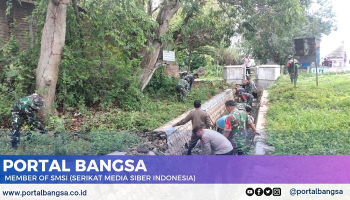 Normalisasi Saluran Air Menjadi Ajang Sinergitas Babinsa dan Warga