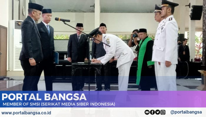 14 Pejabat Eselon III Dilantik dan Diambil Sumpahnya, Ada Apakah Dengan Pemkab Bondowoso?