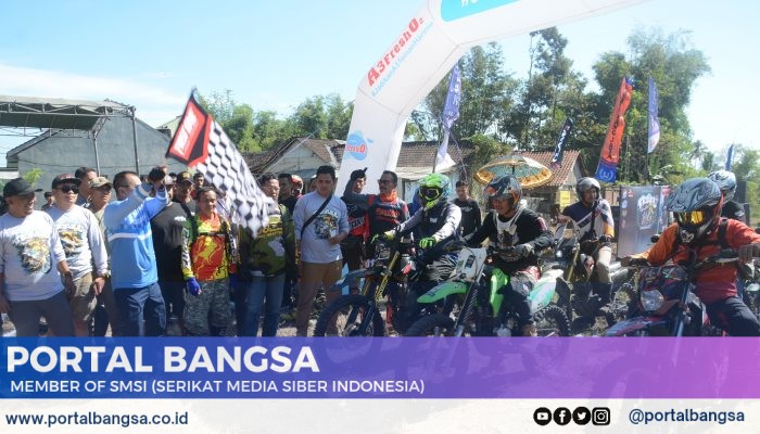 Menarik, Seorang Warga Teriakkan Dukungan Terhadap Pj Bupati Bondowoso di Acara Babussalam Trail Advendture