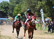 Rebut Piala Bupati Cup 2024 Dalam Pacuan Kuda, Puluhan Atlet Berlaga