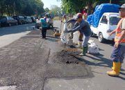 Pemeliharaan Jalan oleh Dinas BSBK Bondowoso Demi Kenyamanan Masyarakat