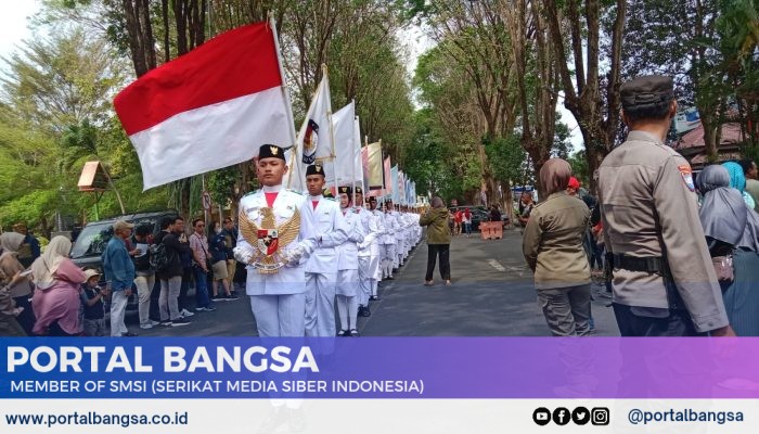KPUD Lumajang Serentak Gelar Kirab Mascot Pilkada 2024