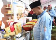 Bupati Karna SuswandiBuka Festival Kopi dan Tembakau 2024