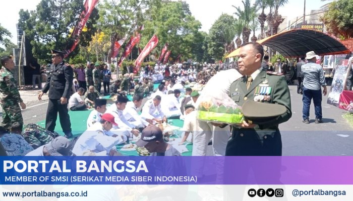 Ratusan Nasi Tumpeng di HUT TNI ke 79, Begini Harapan Dandim 0822 Bondowoso