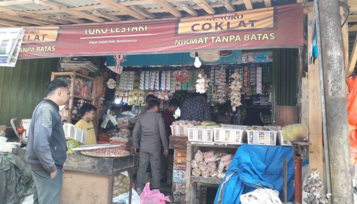 Opgab dan Edukasi Satpol PP Bondowoso dan Bea Cukai Jember Berantas Rokok Ilegal