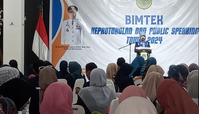 Tingkatkan Kompetensi ASN dan Non ASN, Pemkab Bondowoso Gelar Bimtek dan Publik Speaking