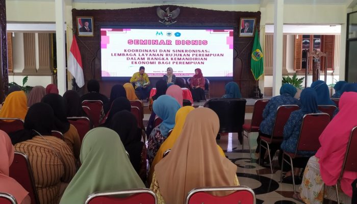 Tingkatkan Kemandirian Ekonomi, Dinas P3AKB Gelar Seminar