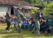 Wujud Empati, Komandan SSK dan Anggota TMMD ke -124 Kodim 0422/LB Hadiri Takziah Warga