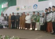 Bupati Bondowoso Salurkan Batuan BPPDGS Untuk Pendidikan Diniyah dan Guru Swasta