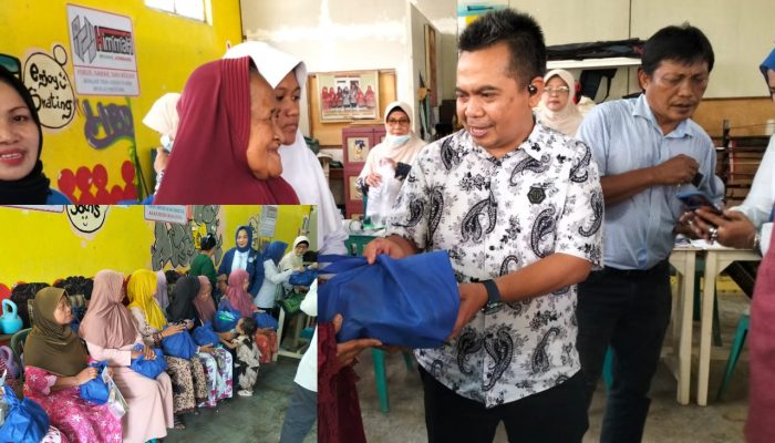 Posyandu Lansia Jombang Terima Bingkisan, Gus Syarif Dorong Pengembangan Layanan