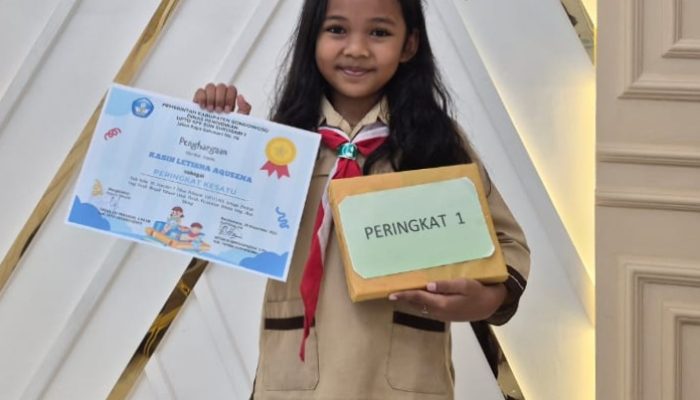 Prestasi Sejak Dini, Kasih Letisha Aqueenara Harumkan Nama SDN Sukosari 1 Bondowoso