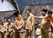 Dorong Penanganan Terpadu Lintas Sektor, Bupati Bondowoso Turun Lokasi Banjir